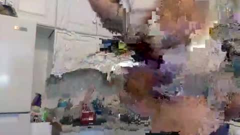 Snapshot of koyoteej chatting on February 25, 2026, 6:39 pm koyoteej online show from February 25, 2026, 6:39 pm