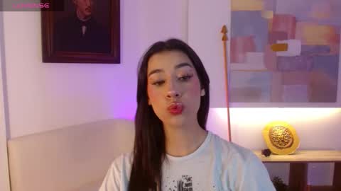 Elizabeth online show from December 22, 2025, 12:02 pm