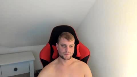 Snapshot of kozik1992 chatting on December 21, 2024, 4:46 pm Bartek online show from December 21, 2024, 4:46 pm