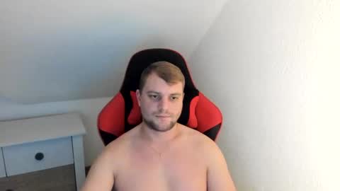 Snapshot of kozik1992 chatting on January 5, 2025, 3:43 am Bartek online show from January 5, 2025, 3:43 am