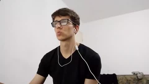 Facu online show from December 15, 2024, 10:50 am