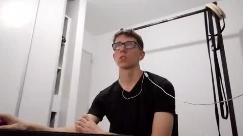 Facu online show from January 14, 2026, 6:46 pm