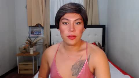 Snapshot of kramerfoxx chatting on December 6, 2024, 2:46 am Kramer online show from December 6, 2024, 2:46 am