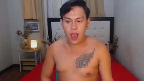 Snapshot of kramerfoxx chatting on December 14, 2024, 7:03 pm Kramer online show from December 14, 2024, 7:03 pm