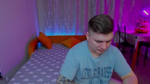 Snapshot of kratoslisandra chatting on January 19, 2025, 1:00 am Lisandra online show from January 19, 2025, 1:00 am