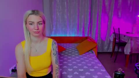 Snapshot of kratoslisandra chatting on February 22, 2025, 8:20 pm Lisandra online show from February 22, 2025, 8:20 pm