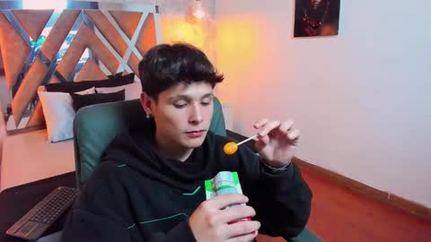 Kraven online show from September 11, 2025, 3:39 am