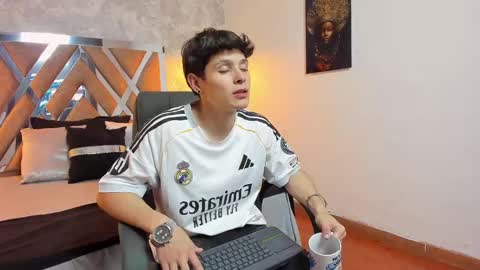 Kraven online show from October 2, 2025, 3:02 am