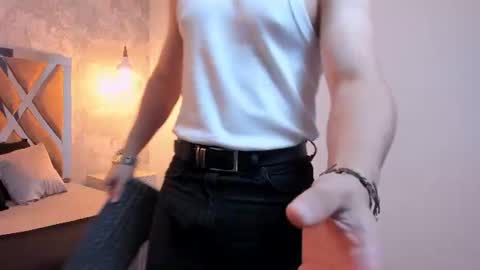 Snapshot of kraven_lust chatting on June 23, 2026, 3:04 am Kraven online show from June 23, 2026, 3:04 am