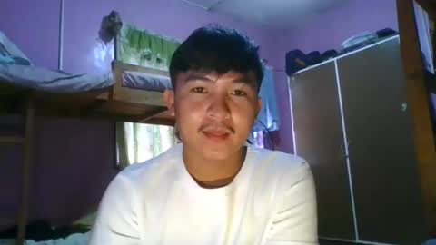 krezikeed online show from September 12, 2025, 4:12 am