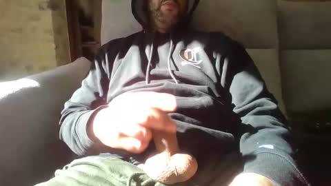 krime59100 online show from October 14, 2025, 11:44 am