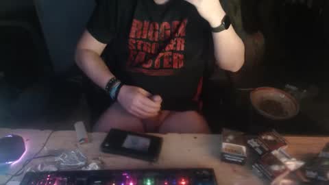 Snapshot of krimson999 chatting on January 18, 2026, 9:46 am krimson999 online show from January 18, 2026, 9:46 am