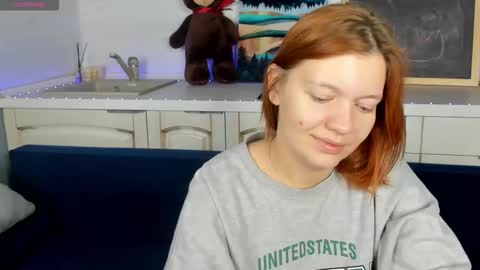 kris_icebb online show from October 30, 2025, 2:24 am