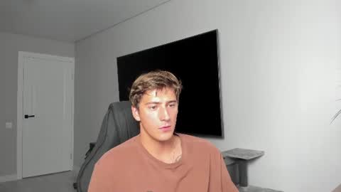 Snapshot of krishort chatting on July 7, 2026, 7:34 am krishort online show from July 7, 2026, 7:34 am