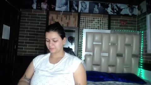 kriss_sweetboobs online show from February 22, 2025, 12:40 pm