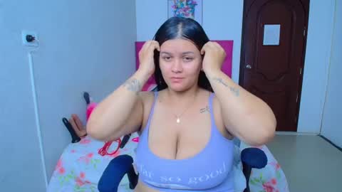 Snapshot of kriss_sweetboobs chatting on July 14, 2026, 1:06 pm kriss_sweetboobs online show from July 14, 2026, 1:06 pm
