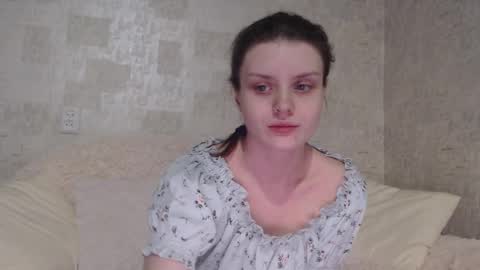 Snapshot of krissvoss chatting on January 14, 2026, 8:47 pm krissvoss online show from January 14, 2026, 8:47 pm