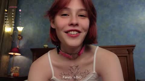 Sarah online show from November 10, 2025, 1:04 am