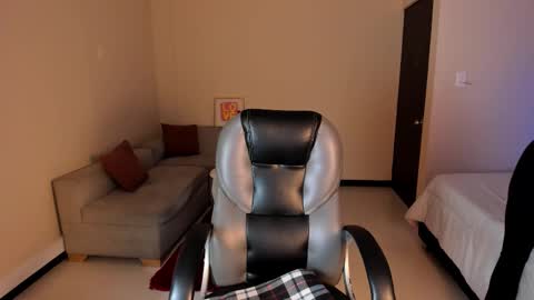 Sophia online show from February 23, 2026, 8:39 pm