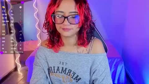 kristen_tay online show from November 25, 2025, 4:23 am