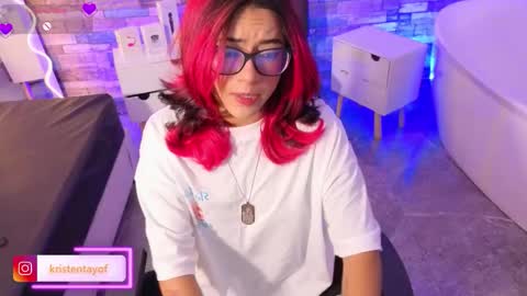 kristen_tay online show from January 11, 2026, 3:22 am