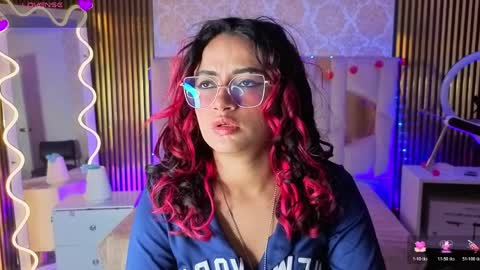 kristen_tay online show from April 6, 2026, 2:53 am