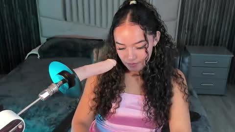 Kristen Bread online show from October 4, 2025, 7:45 pm