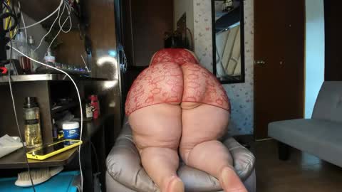 Kristen online show from April 15, 2026, 8:42 pm