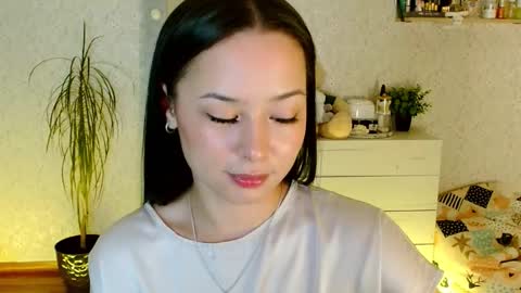Kristina online show from October 22, 2025, 6:07 pm