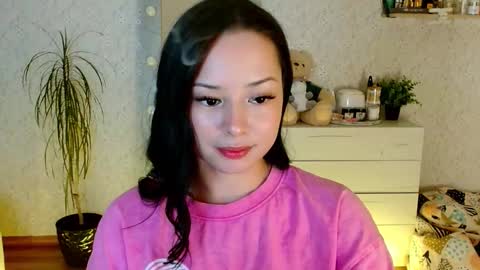 Kristina online show from November 6, 2025, 8:43 pm