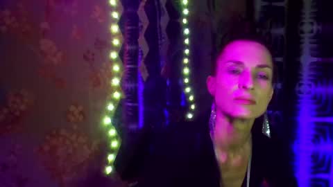 Snapshot of kristinagold44 chatting on March 3, 2025, 7:17 pm Kristina online show from March 3, 2025, 7:17 pm
