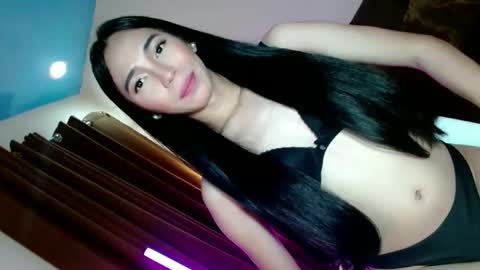 kristine online show from November 3, 2025, 6:09 pm