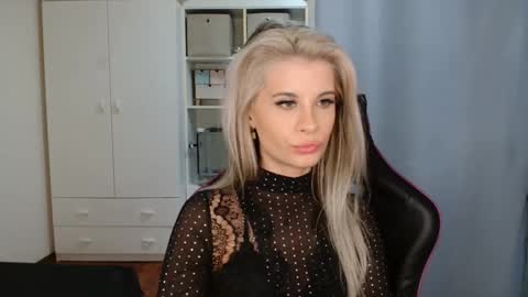 KristineAmore online show from March 30, 2026, 6:20 pm