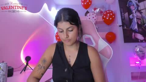 KristinWall online show from February 14, 2025, 10:14 pm