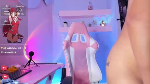 KristinWall online show from February 24, 2025, 8:58 pm