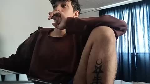 Snapshot of kristof1020 chatting on November 8, 2025, 5:23 pm kristof1020 online show from November 8, 2025, 5:23 pm