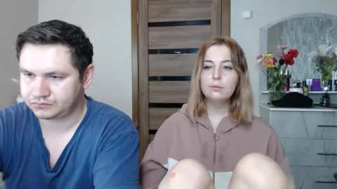 Kristy online show from December 3, 2024, 4:03 am