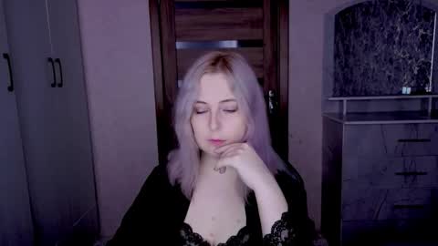 Kristy online show from March 9, 2026, 9:08 pm