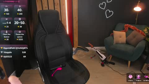 Monika online show from December 29, 2024, 7:32 pm