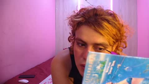 Snapshot of kristy_xxx1 chatting on June 10, 2026, 7:02 pm kristy_xxx1 online show from June 10, 2026, 7:02 pm