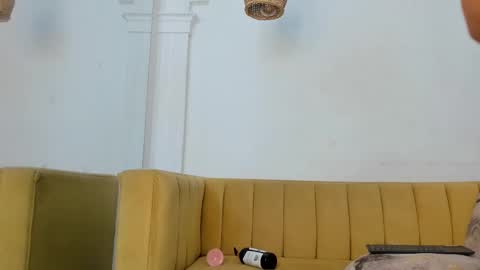 Cristina online show from February 21, 2025, 6:37 pm