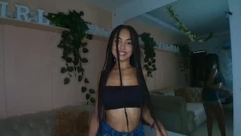 Cristina online show from September 17, 2025, 7:37 pm