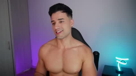 Snapshot of krops_ chatting on June 20, 2026, 5:49 pm KROPS online show from June 20, 2026, 5:49 pm