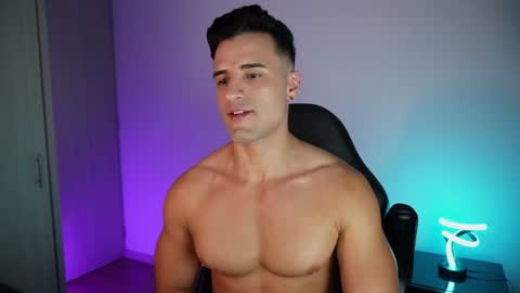 Snapshot of krops_ chatting on July 15, 2026, 3:01 am KROPS online show from July 15, 2026, 3:01 am