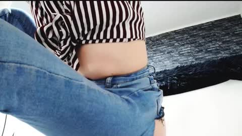 krystal desire online show from February 2, 2025, 7:14 pm