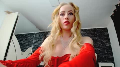 krystal desire online show from March 9, 2025, 1:26 pm
