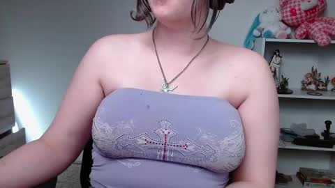 Snapshot of krystalsyxx chatting on May 25, 2026, 2:45 pm Krystal Syx online show from May 25, 2026, 2:45 pm