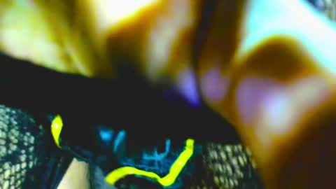 kryxtal online show from March 29, 2026, 7:25 pm