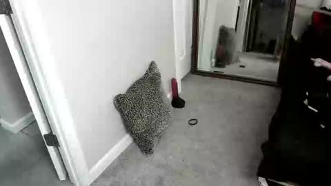 Snapshot of krystltymeup chatting on October 31, 2025, 8:48 am krystltymeup online show from October 31, 2025, 8:48 am