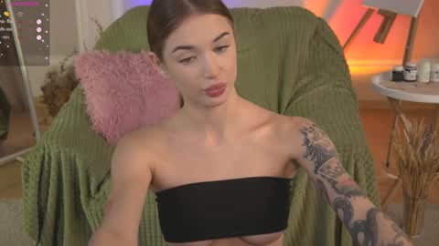 Ksesha online show from January 19, 2025, 2:47 am